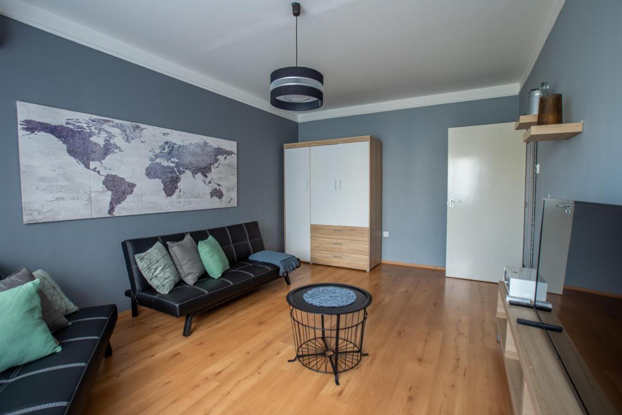 Center Home Apartman 欧罗什哈佐 外观 照片